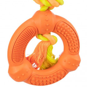 Кучешко играчка TRIXIE Ring on a rope въже за дърпане с гумен ринг