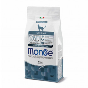 Монопротеинова суха храна за кастрирани котки Monge Natural Superpremium Cat Sterilised Trout  с пъстърва 10кг + подарък кутиял с паучове